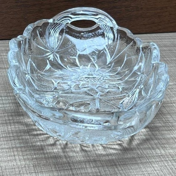 Vtg Retro Sunflower Floral Clear Glass Candy Dish Relish Condiment Jewelry Keys - Picture 3 of 8